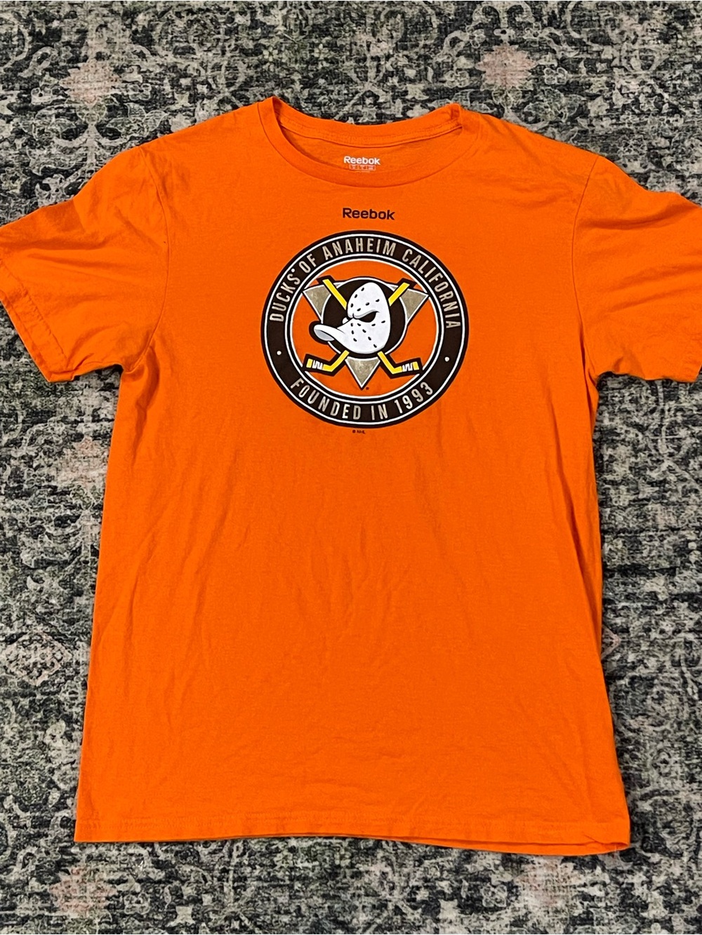Anaheim Ducks Reebok Primary Team Logo Orange T-Shirt Men's Medium